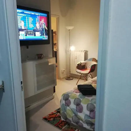 Apartment Como アパート